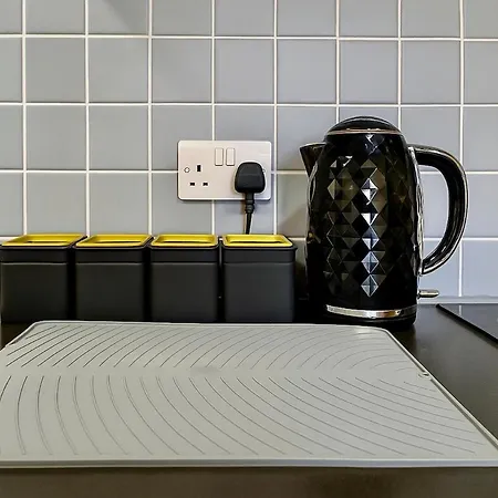 Апартаменти Cinema Lounge 2bed Centre Free Parking