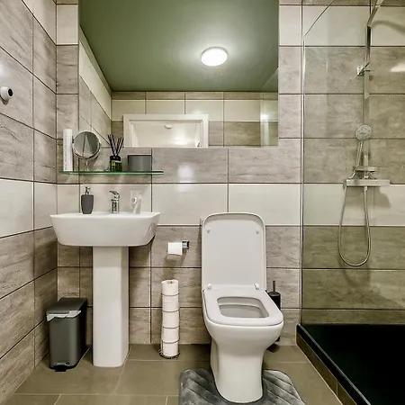 Cinema Lounge 2bed Centre Free Parking * Лідс