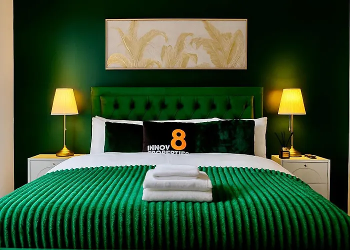 Cinema Lounge 2bed Centre Free Parking *