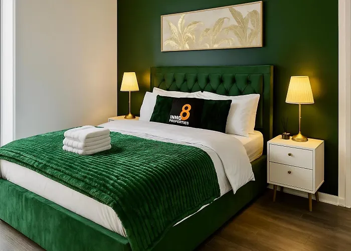 Cinema Lounge 2bed Centre Free Parking Апартаменти